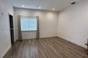 718 SE 12th Ter, Homestead, FL 33033 - Photo 22