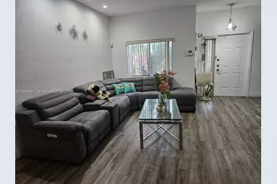 718 SE 12th Ter #., Homestead, FL 33033 - Photo 12