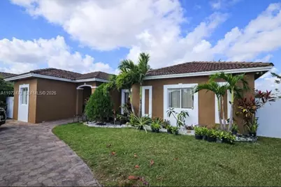 718 SE 12th Ter #., Homestead, FL 33033 - Photo 1