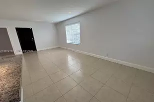 3400 S Le Jeune Rd, Coral Gables, FL 33134 - Photo 8