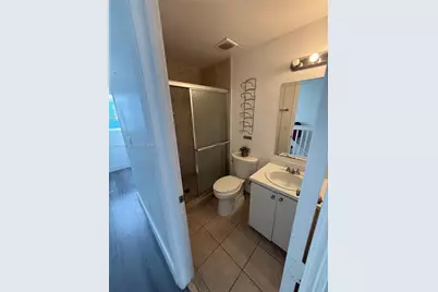 821 SW 2nd St #6, Miami, FL 33130 - Photo 6