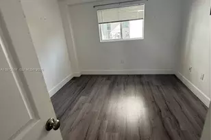 821 SW 2nd St, Miami, FL 33130 - Photo 4