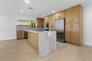 16910 SW 121st Ave, Miami, FL 33177 - Photo 4