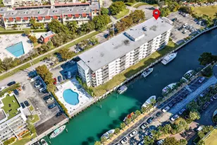 1750 NE 115th St, Miami, FL 33181 - Photo 12