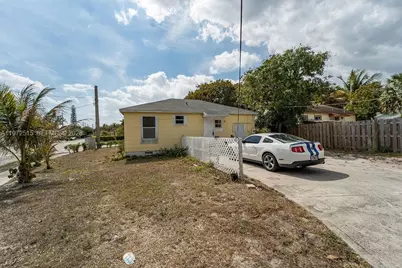 803 36th St, West Palm Beach, FL 33407 - Photo 6