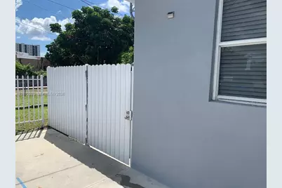 1762 NW 15th St, Miami, FL 33125 - Photo 26