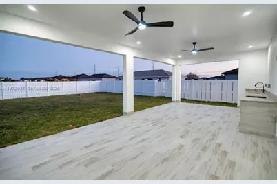 9 NW 12 Pl, Cape Coral, FL 33993 - Photo 20