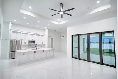 9 NW 12 Pl, Cape Coral, FL 33993 - Photo 6