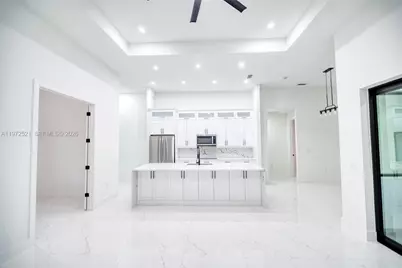 9 NW 12 Pl, Cape Coral, FL 33993 - Photo 8