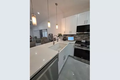 15619 Bottlebrush Cir, Delray Beach, FL 33484 - Photo 10