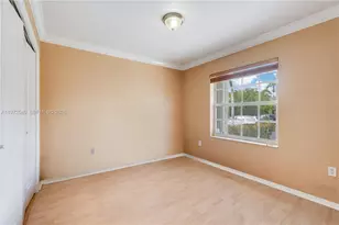 10523 SW 161st Pl, Miami, FL 33196 - Photo 16