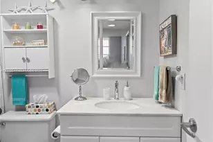 9523 S Hollybrook Lake Dr, Pembroke Pines, FL 33025 - Photo 24