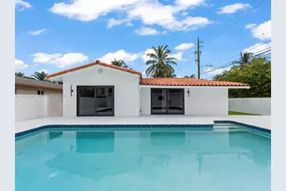 1221 Biarritz Dr, Miami Beach, FL 33141 - Photo 36