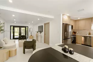 1221 Biarritz Dr, Miami Beach, FL 33141 - Photo 4