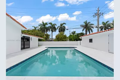 1221 Biarritz Dr, Miami Beach, FL 33141 - Photo 52