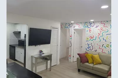 168 NW 32nd St #4, Miami, FL 33127 - Photo 12