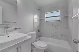 10379 NW 35th St, Coral Springs, FL 33065 - Photo 16
