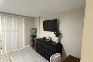 7582 NW 86th Terrace, Tamarac, FL 33321 - Photo 10