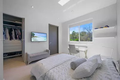 1615 NE 196th St, Miami, FL 33179 - Photo 22