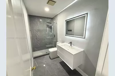 2700 N 34th Ave #I, Hollywood, FL 33021 - Photo 16