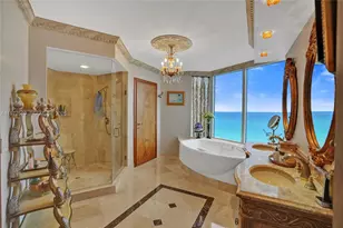 17555 Collins Ave, Sunny Isles Beach, FL 33160 - Photo 20