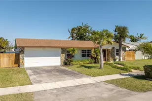8121 SW 203rd St, Cutler Bay, FL 33189 - Photo 64