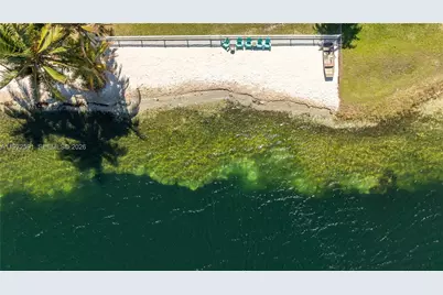 8121 SW 203rd St, Cutler Bay, FL 33189 - Photo 72