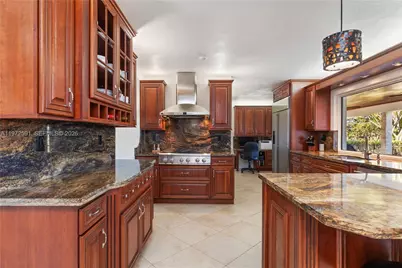 8121 SW 203rd St, Cutler Bay, FL 33189 - Photo 50