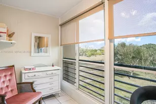 9001 Sunrise Lakes Blvd, Sunrise, FL 33322 - Photo 10