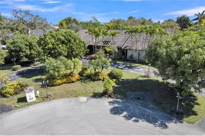 15305 SW 74th Ct, Palmetto Bay, FL 33157 - Photo 6