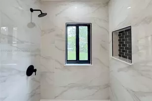 1035 NW 64th St, Miami, FL 33150 - Photo 16