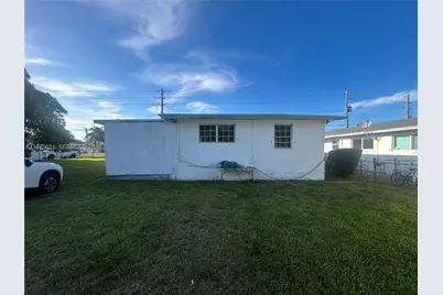 2944 NW 61st St, Miami, FL 33142 - Photo 6