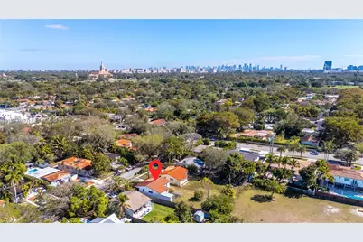 5730 SW 42nd Ter, South Miami, FL 33155 - Photo 8