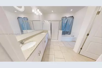 1817 Walnut Creek Dr, Kissimmee, FL 34744 - Photo 12