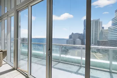495 Brickell Avenue #2201, Miami, FL 33131 - Photo 6