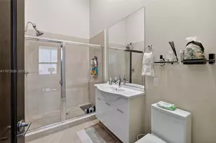 495 Brickell Ave, Miami, FL 33131 - Photo 20