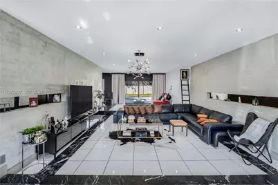 20220 Highland Lakes Blvd, Miami, FL 33179 - Photo 2