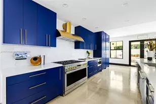 3020 McDonald St, Miami, FL 33133 - Photo 6