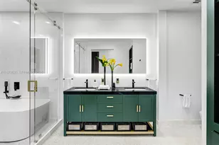 3020 McDonald St, Miami, FL 33133 - Photo 22