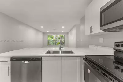10375 NW 35th St #10375, Coral Springs, FL 33065 - Photo 8