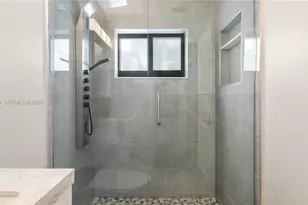 9986 NW 52nd St, Sunrise, FL 33351 - Photo 22