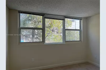 915 NW 1st Ave #LTH118, Miami, FL 33136 - Photo 8