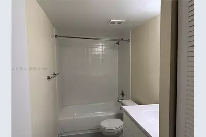 915 NW 1st Ave #LTH118, Miami, FL 33136 - Photo 10