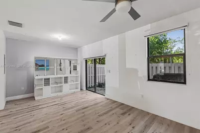 10455 NW 82nd St #4, Doral, FL 33178 - Photo 16