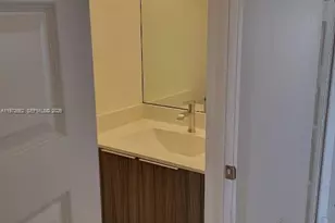 10455 NW 82nd St, Doral, FL 33178 - Photo 6