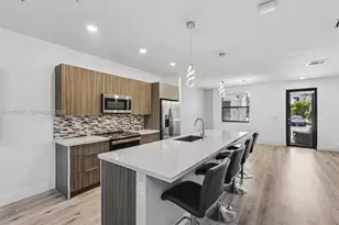 10455 NW 82nd St, Doral, FL 33178 - Photo 12