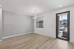 10455 NW 82nd St, Doral, FL 33178 - Photo 4