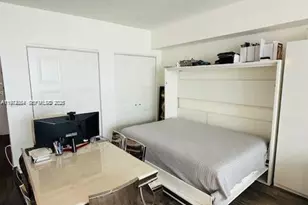 475 Brickell Ave, Miami, FL 33131 - Photo 8