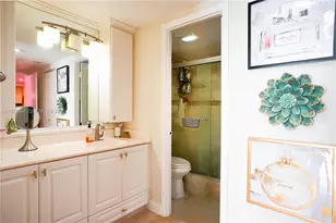 11111 Biscayne Blvd, Miami, FL 33181 - Photo 16