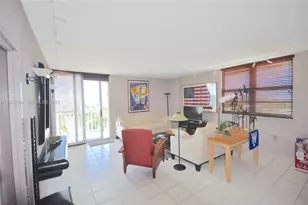 2829 Indian Creek Dr, Miami Beach, FL 33140 - Photo 2